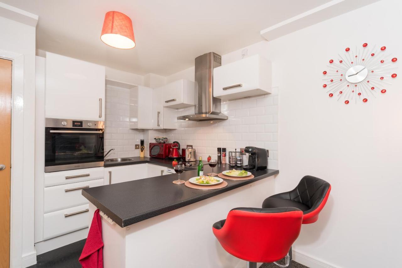 City Centre Posh Parlour Gated Parking 1Bed Wifi Kingston upon Hull Eksteriør billede