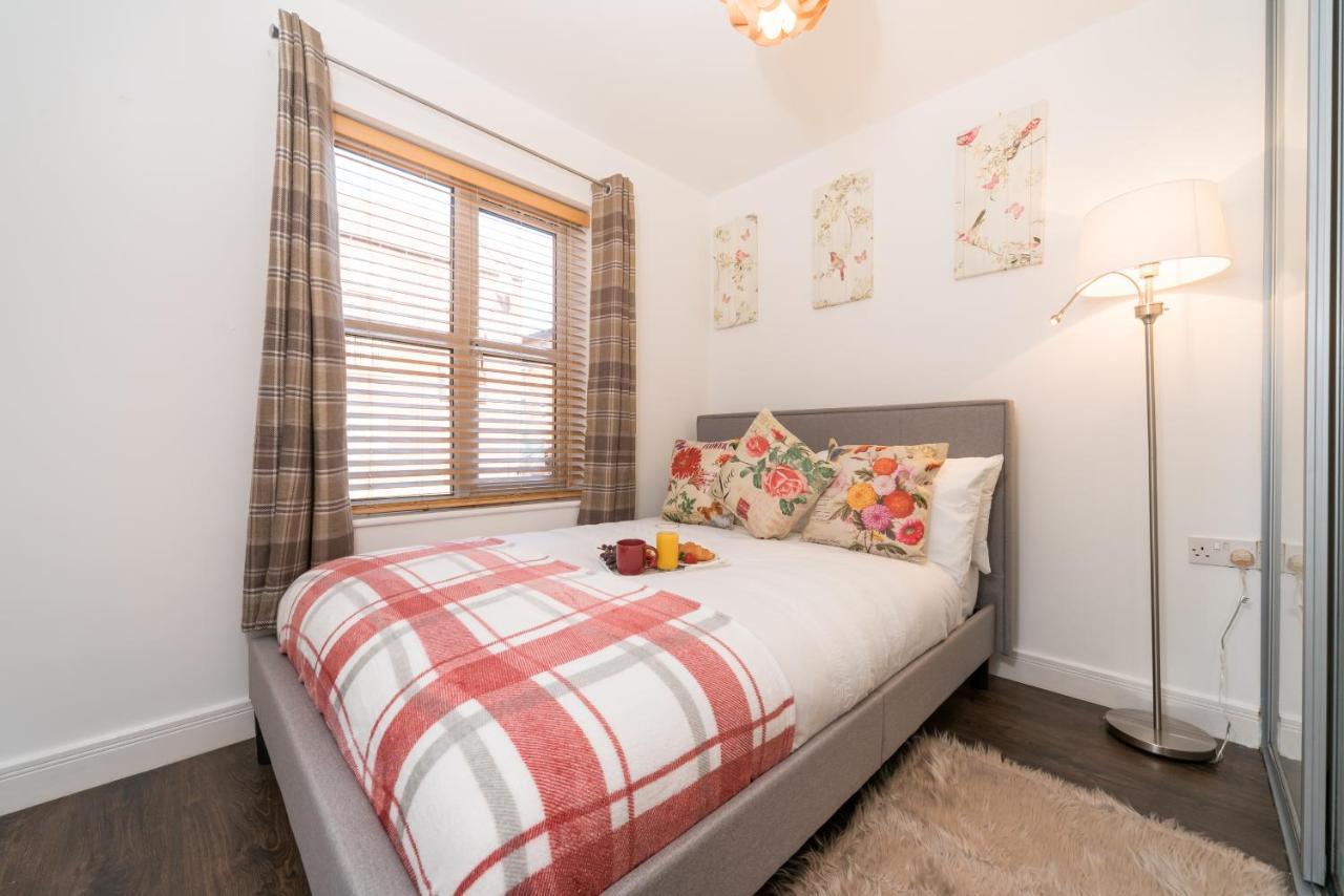 City Centre Posh Parlour Gated Parking 1Bed Wifi Kingston upon Hull Eksteriør billede