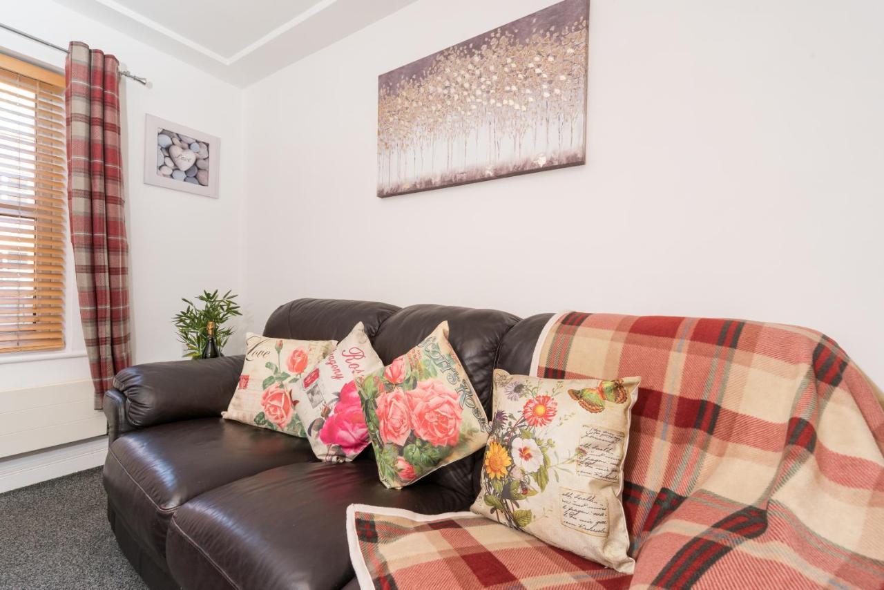 City Centre Posh Parlour Gated Parking 1Bed Wifi Kingston upon Hull Eksteriør billede